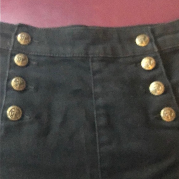 High waisted black shorts - Picture 4 of 6